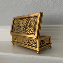 Load image into Gallery viewer, Tiffany Studios Grapevine Pattern Bronze and Glass Stamp Box
